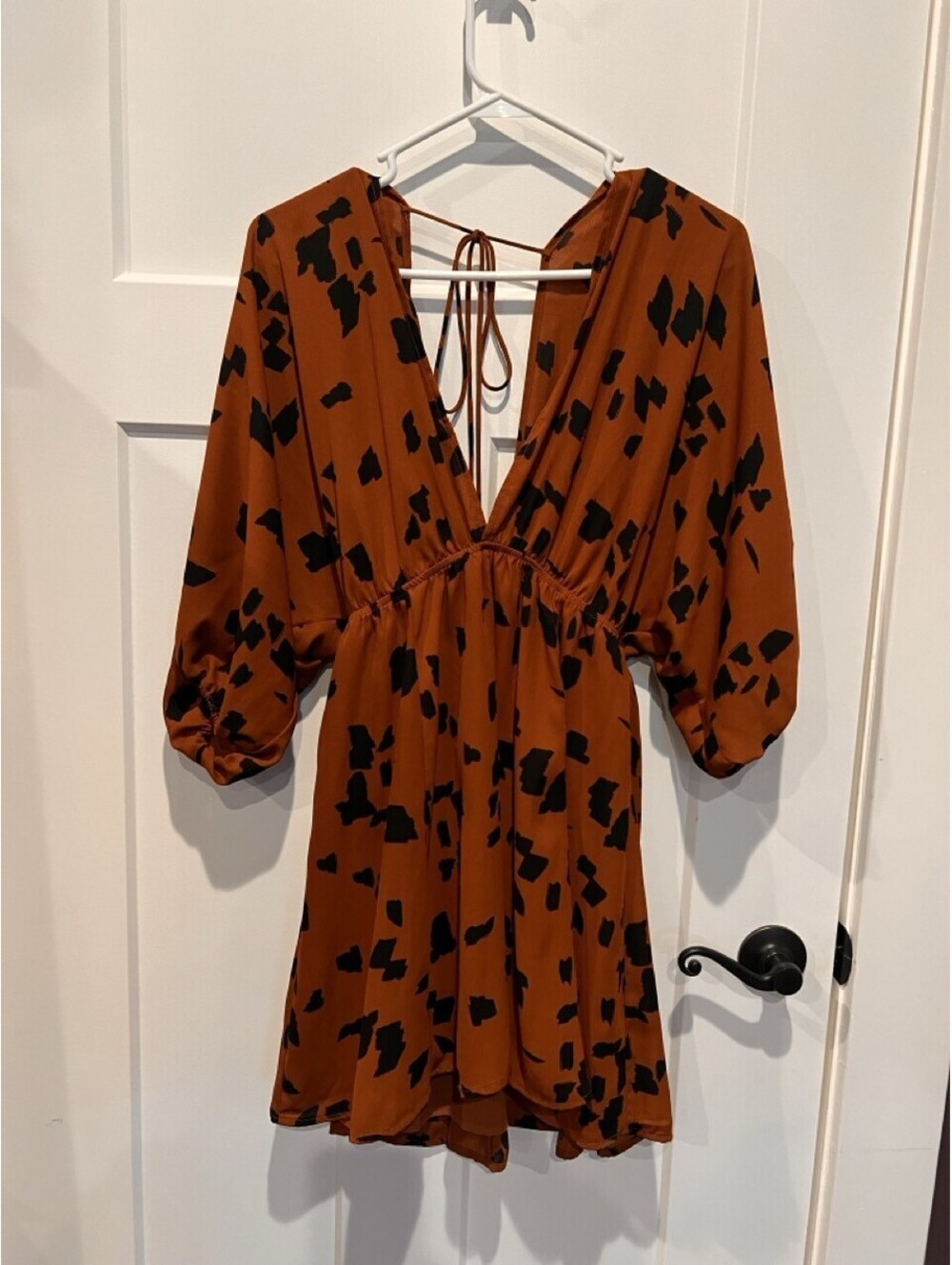 Heart & Hips Womens S Rust Black Abstract Print Long Sleeve Dress